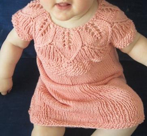 dolce Rosa / vestito ai ferri per neonata 